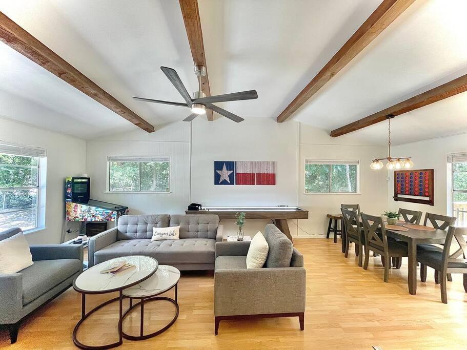 Canyon Lake River House Retreat-Location With Hot Tub 외부 사진