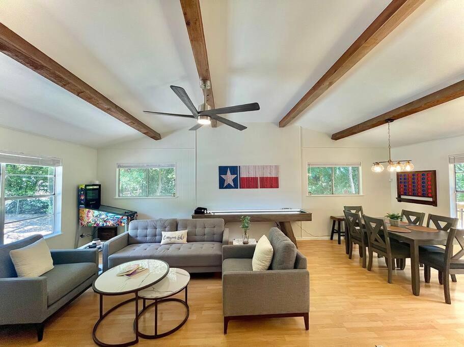 Canyon Lake River House Retreat-Location With Hot Tub 외부 사진
