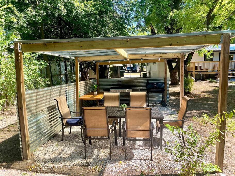 Canyon Lake River House Retreat-Location With Hot Tub 외부 사진