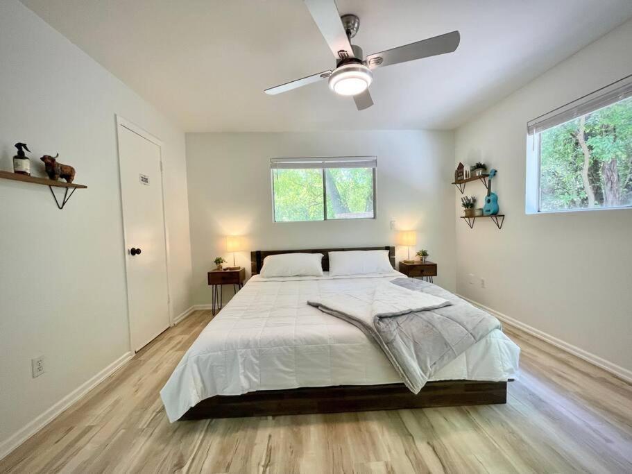 Canyon Lake River House Retreat-Location With Hot Tub 외부 사진