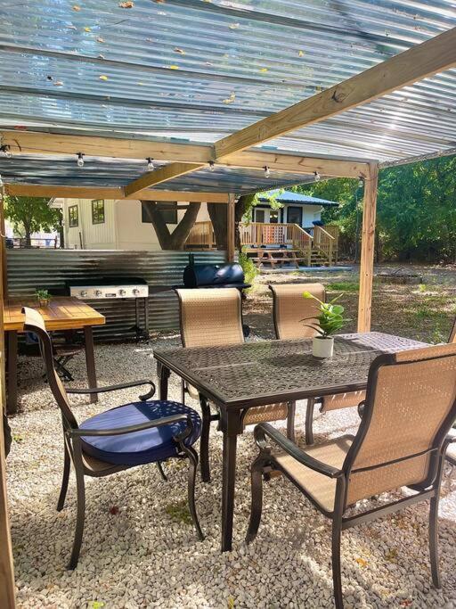 Canyon Lake River House Retreat-Location With Hot Tub 외부 사진